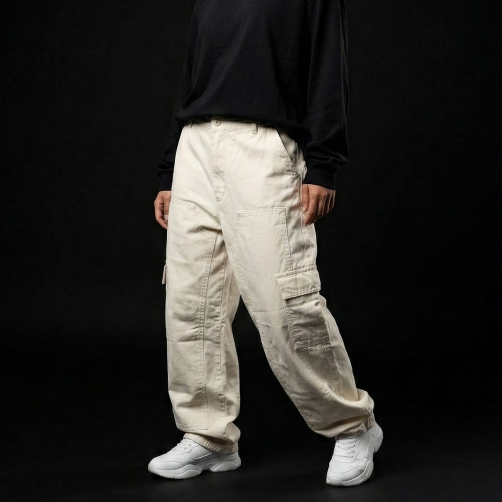 Universal Thread Cream Button Fly Cargo Pants Gor… - image 1